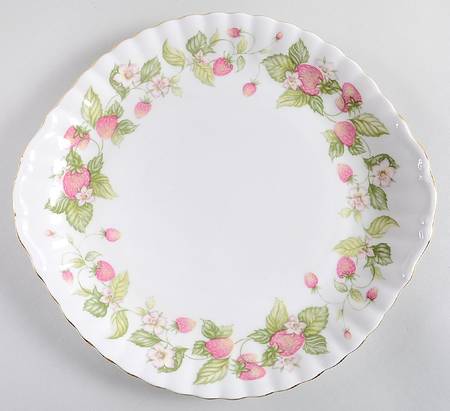 Lyndale Handled Cake Plate