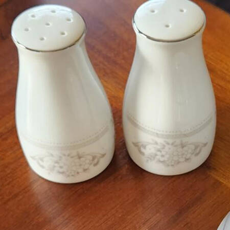 RCW5 Salt & Pepper Set