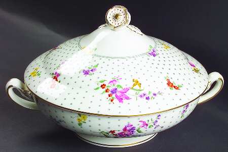 Astral Round Covered Vegetable