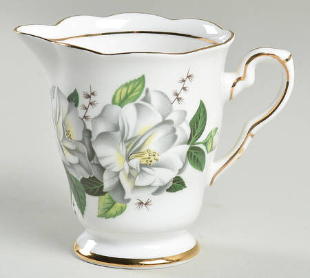 Camellia Mini Creamer