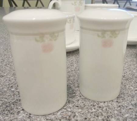 Twilight Rose (Restaurant) Salt & Pepper Set