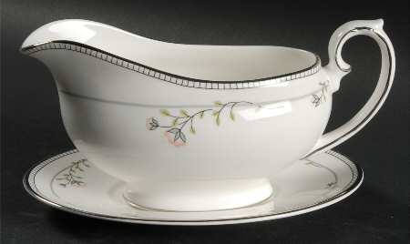 Camille Gravy Boat & Underplate