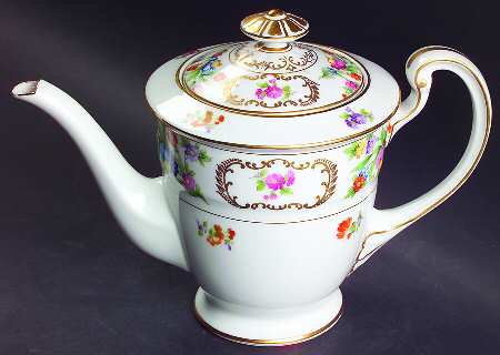 RO51 Teapot & Lid