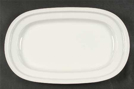 Winifred White 15" Oval Serving Platter