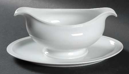 Winifred White Gravy Boat with Attached Underplate
