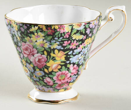 1810 Footed Cup