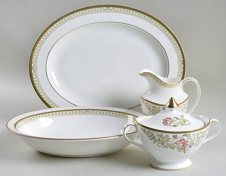 Lichfield 5 Piece Hostess Set