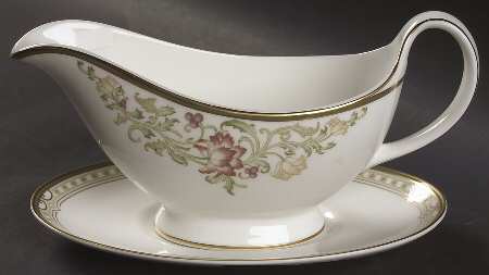 Lichfield Gravy Boat & Underplate