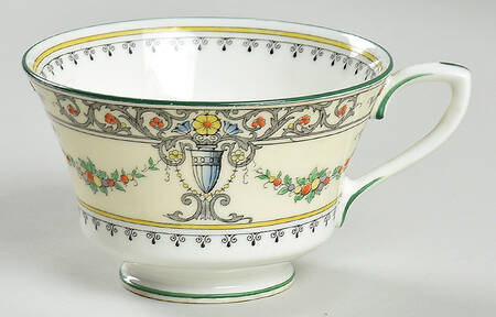 Monticello Footed Cup