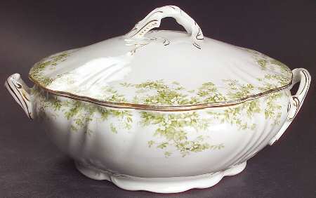 Kathryn Round Covered Vegetable