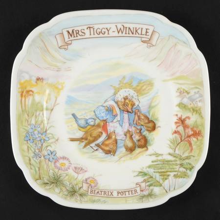 World of Beatrix Potter Square Bread & Butter Plate
