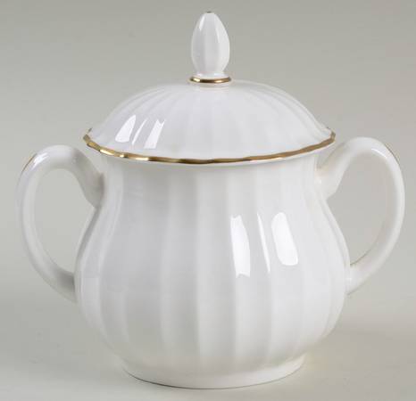 Warmstry Gold Edge Sugar Bowl & Lid