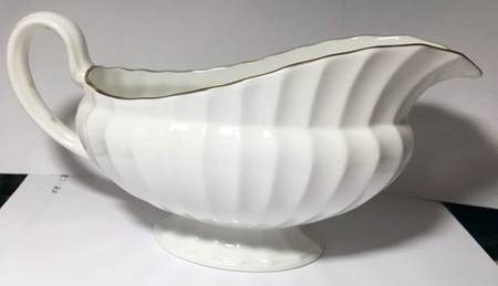 Warmstry Gold Edge Gravy Boat