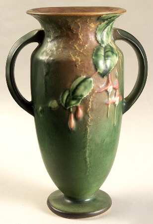 Fuchsia Green 9" Handled Vase