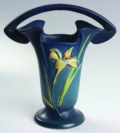 Zephyr Lily Bermuda Blue 10" Handled Basket