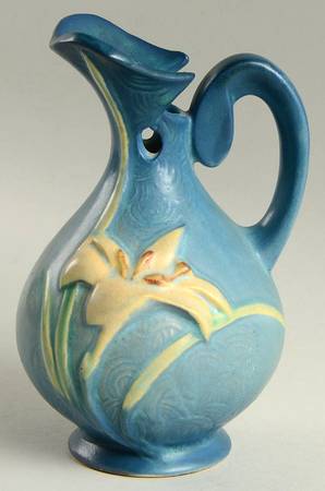 Zephyr Lily Bermuda Blue 6" Ewer