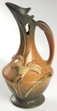 Zephyr Lily Siena 10" Ewer