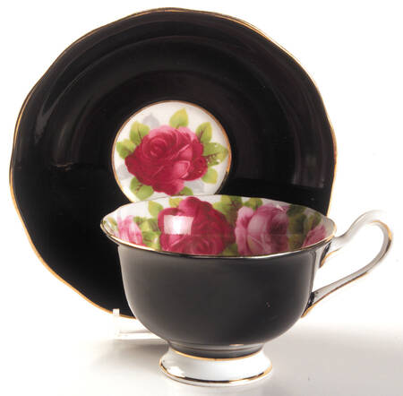 Old English Rose (Hampton) Footed Cup & Saucer Set
