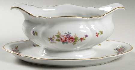 Rose Gravy Boat with Attached Underplate