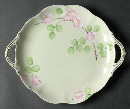 Evangeline Handled Cake Plate