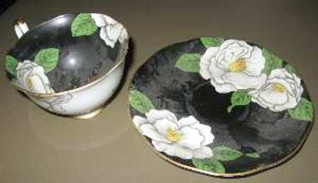 Garden Nocturn Footed Cup & Saucer Set