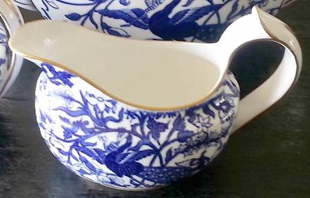 Derby Peacock Blue Creamer