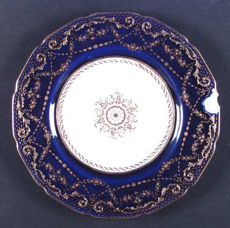 E2802 by Royal Doulton