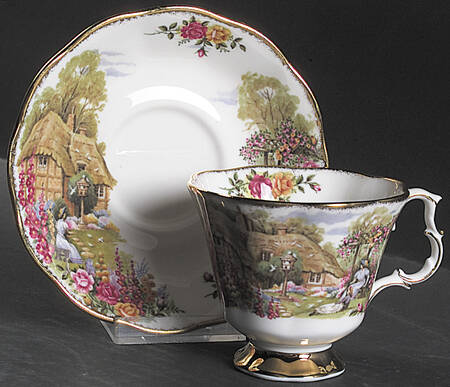 Tranquil Garden Footed Cup & Saucer Set