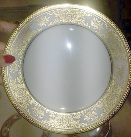 Le Trianon Habana Dinner Plate