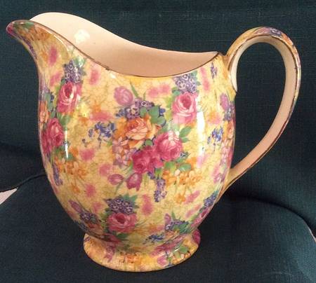 Welbeck (Earthenware, Intro 1995) 28 Oz Jug