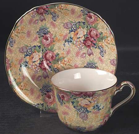 Welbeck (Earthenware, Intro 1995) Flat Cup & Saucer Set