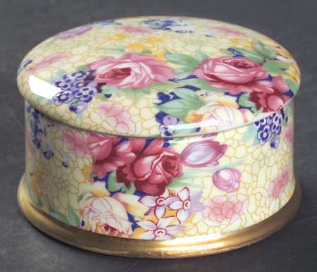 Welbeck (Earthenware, Intro 1995) 2" Round Box & Lid