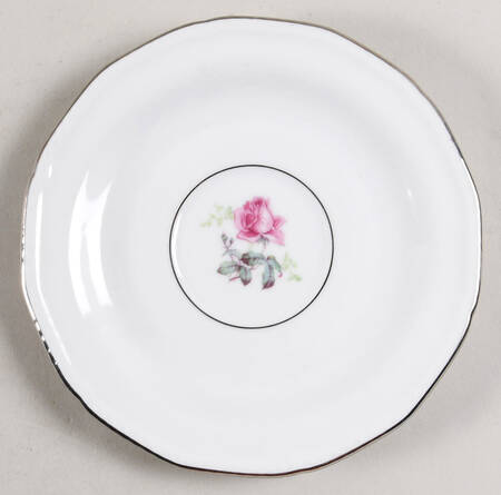 ROB174 Saucer by Royal Bayreuth