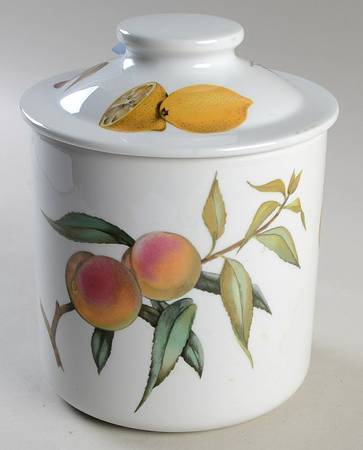 Evesham 'M' Medium Canister & Lid