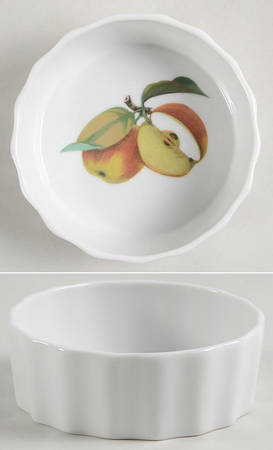 Evesham 'M' Individual Souffle by Royal Worcester