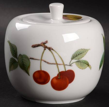 Evesham 'M' Sugar Bowl & Lid