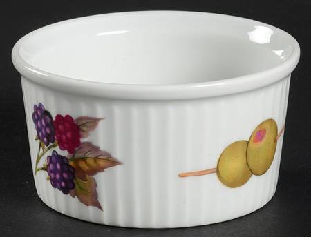 Evesham 'M' Ramekin by Royal Worcester