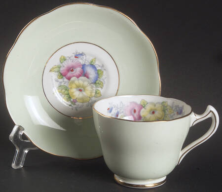 Petunia Footed Cup & Saucer Set