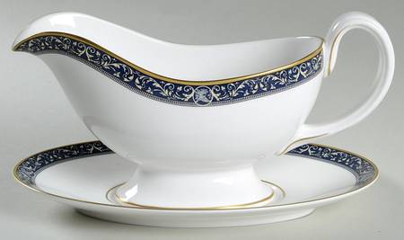 Renaissance Gravy Boat & Underplate