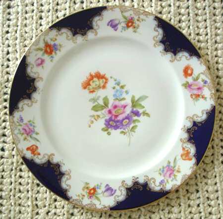 5196 (Floral) Dinner Plate