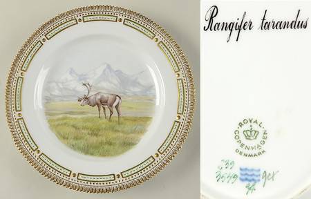 Flora Danica Game Series (Animals) Dinner Plate-Rangifer tarandus/Reindeer