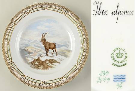 Flora Danica Game Series (Animals) Dinner Plate-Ibex alpinus/Wild Goat