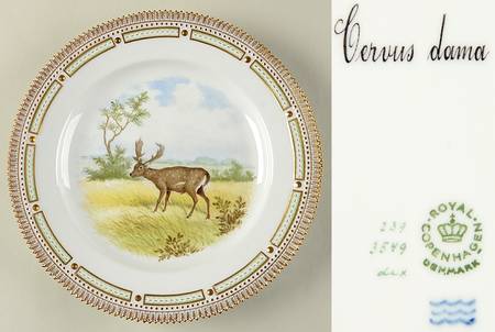Flora Danica Game Series (Animals) Dinner Plate-Cervus dama/Fallow Deer