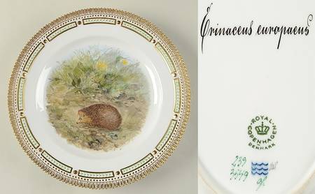 Flora Danica Game Series (Animals) Dinner Plate-Erinaceus europaeus/Hedgehog