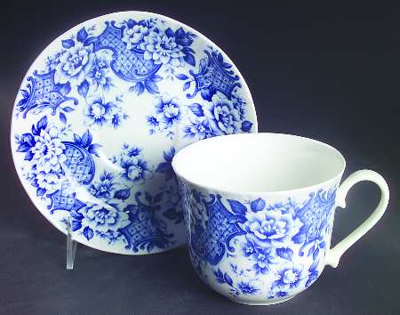 Colonial Breakfast Cup & Saucer Set