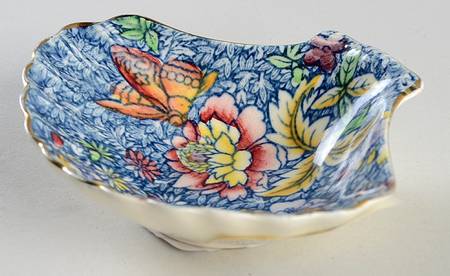 Chintz  5" Shell Shaped Dish