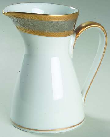 R669 Creamer