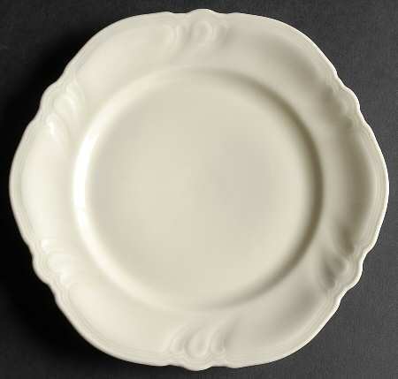 Viktoria Cream Salad Plate