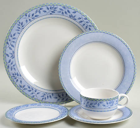 Rivoli 5 Piece Place Setting