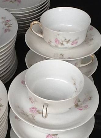 RDN47 Flat Cup & Saucer Set